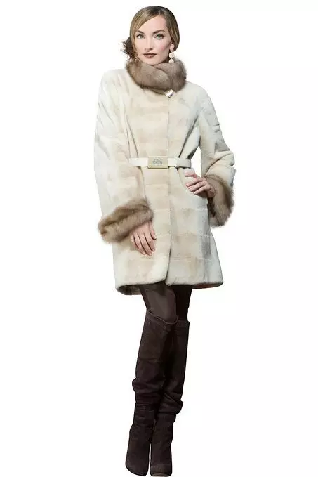 Mink Fur Coat med Sableness (56 bilder): Med en Sable Collar, Mink Fur Coat med en Sobular Finish, Light 14410_24