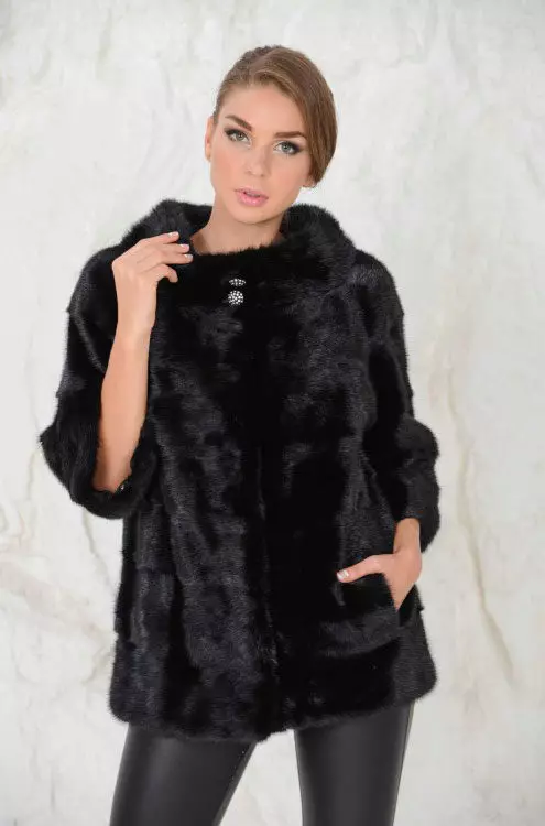 Fur coat mula sa mink pieces (70 mga larawan): Mga Review tungkol sa mink coat pieces habang nagkakahalaga ito 14423_36