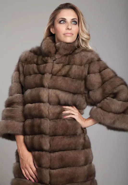 來自Mink Pare的皮大衣（70張照片）：評論Mink Coat Pare是否成本 14423_38