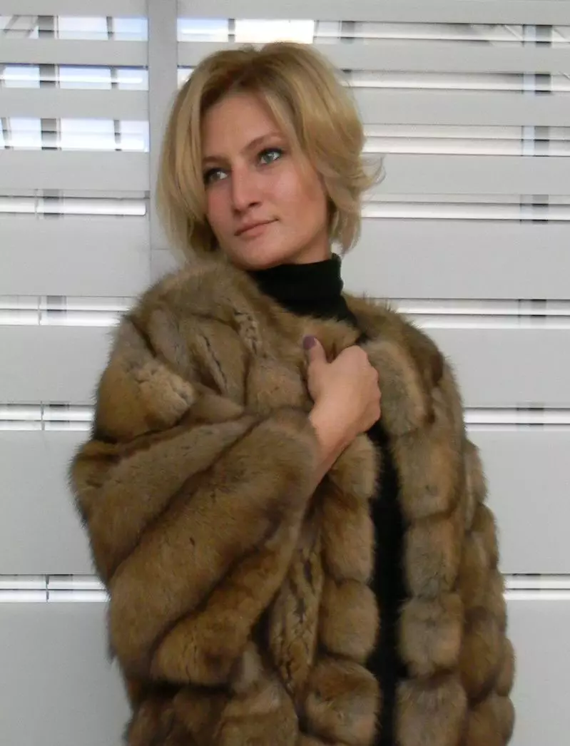 來自Mink Pare的皮大衣（70張照片）：評論Mink Coat Pare是否成本 14423_39