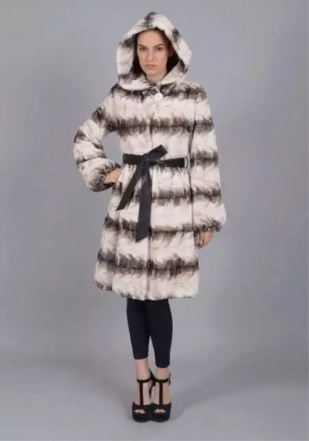 Fur coat mula sa mink pieces (70 mga larawan): Mga Review tungkol sa mink coat pieces habang nagkakahalaga ito 14423_68