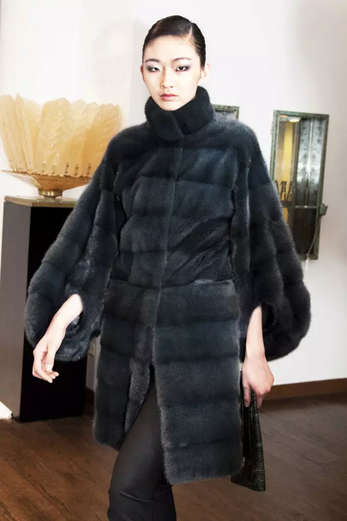 Comment choisir un manteau de vison (131 photos): Conseils pour choisir des manteaux de visons de haute qualité, des règles lors de l'achat d'un manteau de fourrure 14428_29