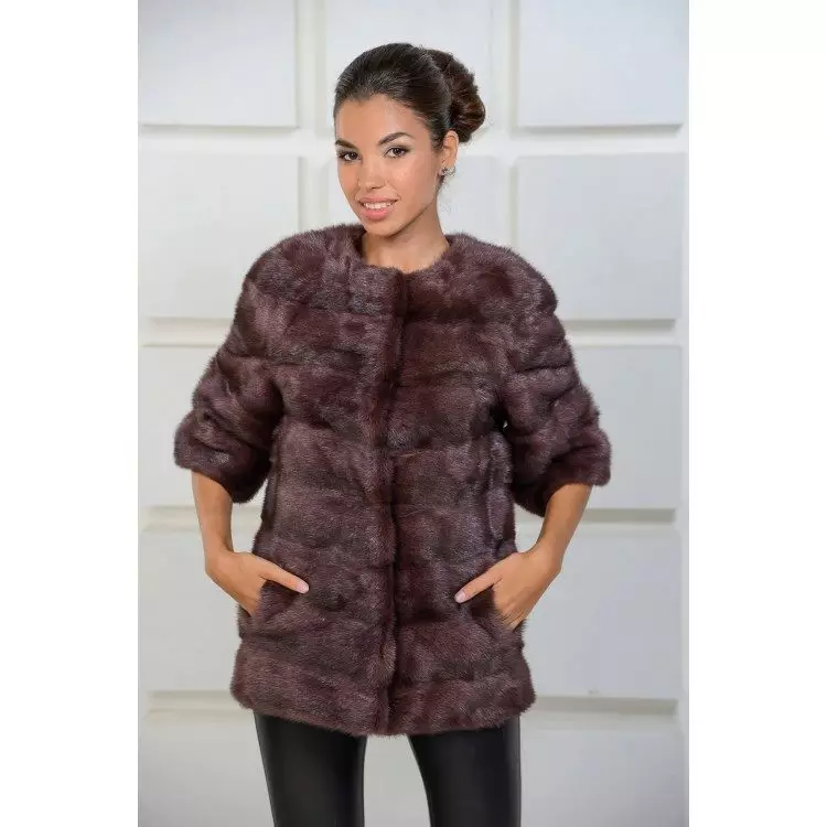 Comment choisir un manteau de vison (131 photos): Conseils pour choisir des manteaux de visons de haute qualité, des règles lors de l'achat d'un manteau de fourrure 14428_53