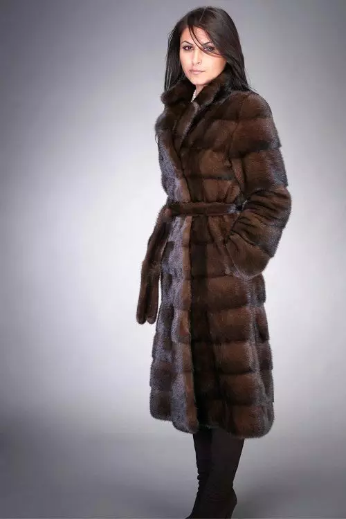 Coat Coat Mink - Chanel (26 عکس): مدل های با یقه شانل 14430_13