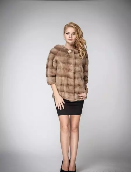 Mink Fur Coat - Chanel (26 foto): Model dengan Collar Chanel 14430_17