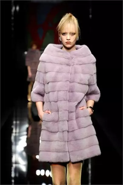 Mink Fur Coat - Chanel (26 foto): Model dengan Collar Chanel 14430_19