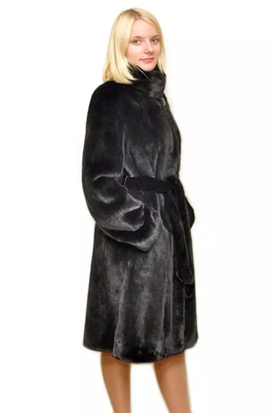 Mga modelo ng Mink Coats (83 mga larawan): Sticks of Mink fur Coats, Bat, Fashionable Models 2021, Sleeve 3/4, Shuba-shirt, Butterfly 14431_18