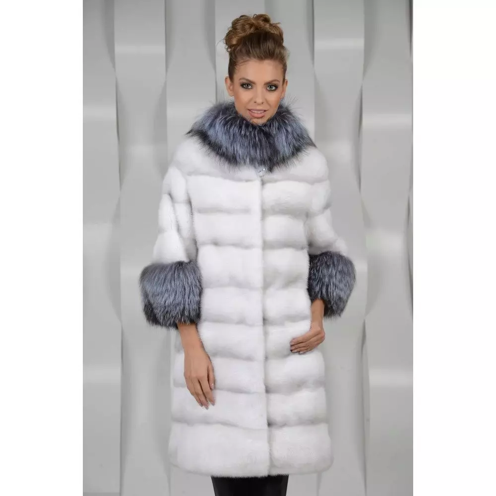 Мылтык пальто (83 сүрөт): Минк Минк Мада пальто, жарганат, мода моделдери 2021, жең 3/4, Шуба, көйнөк, бабочка 14431_6