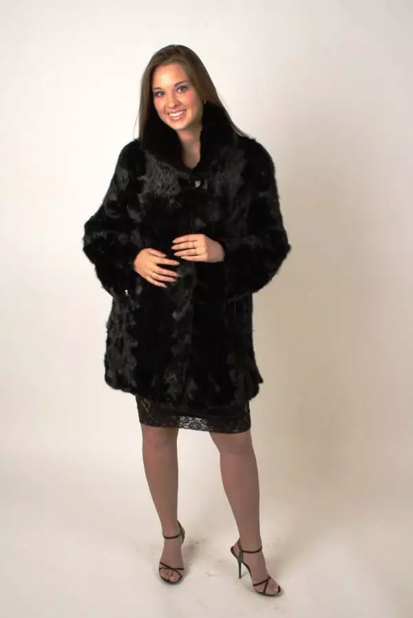 Casaco de pele de vison preto (51 fotos): modelo preto diamante de vison, longo, com que vestindo, com um colar-rack, corte, para os joelhos 14435_34