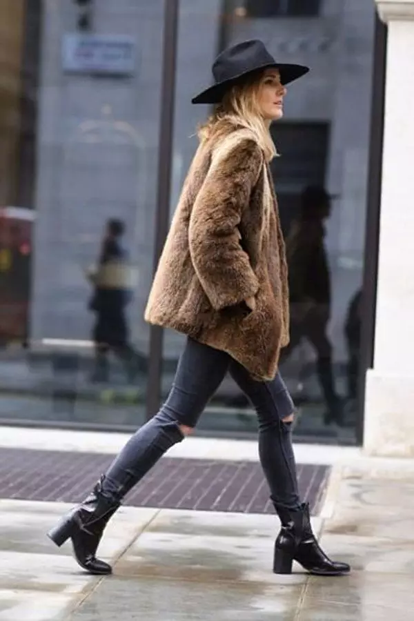 ショートミンクの毛皮のコート（97写真）：摩耗するもの、明るいミンクの毛皮のコート、ブラック、ベルト、グレー、茶色、青 14437_80