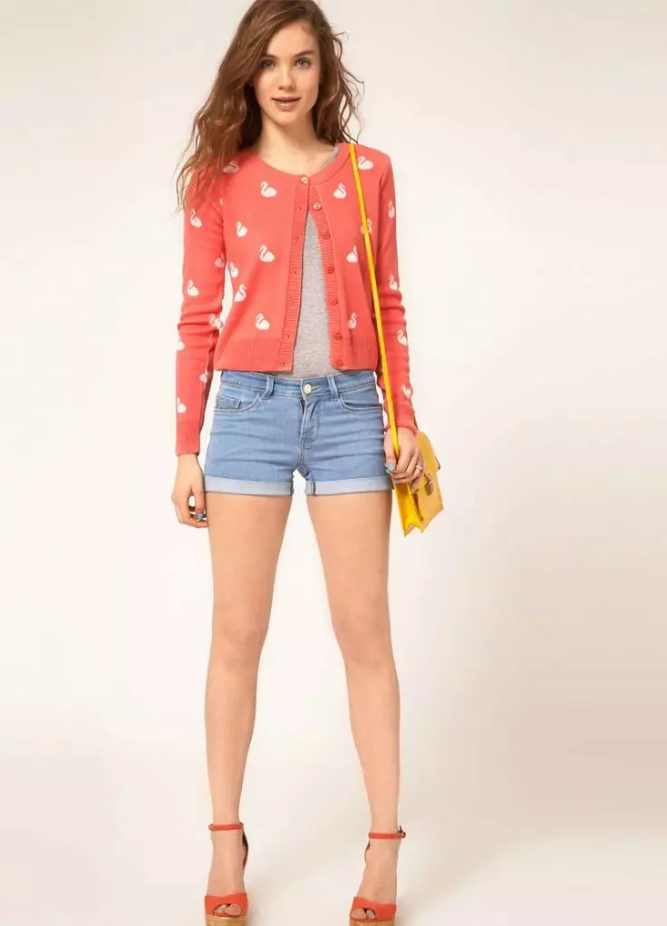 여름 재킷 (54 사진) : 코튼, 짧은 소매, 민소매, 긴 여름 모델 2021 14465_12