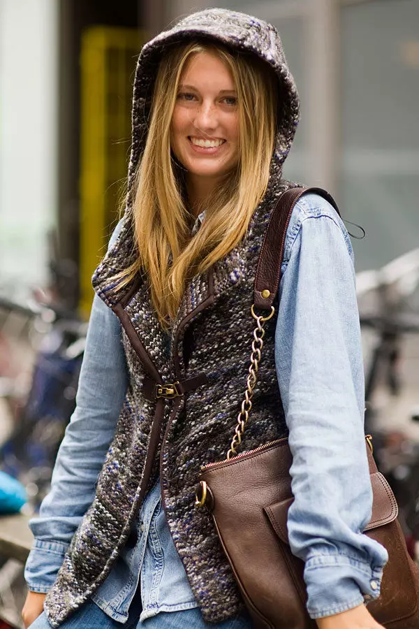 Strickjacke mit einer Kapuze (61 Fotos): Frauenmodelle, mit was zu tragen 14482_3