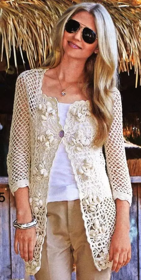 Openwork cardigans (103 şəkil): geyir nə openwork arkalık və taxta ilə model 14484_49