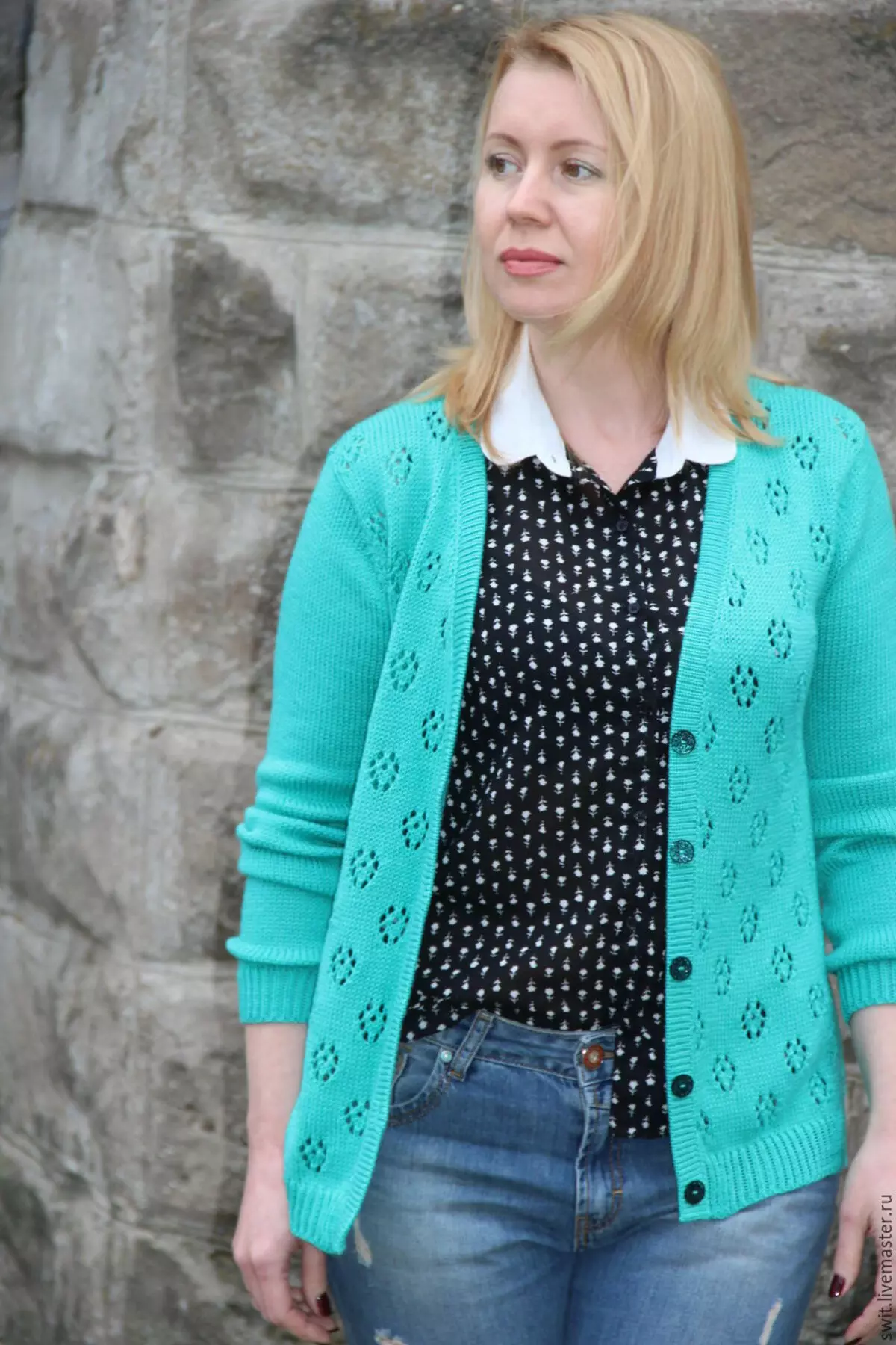 Cardigans ฉลุ (103 รูป): สิ่งที่สวมใส่รุ่นที่มีพนักพิงฉลอง Openwork และไม้กระดาน 14484_91