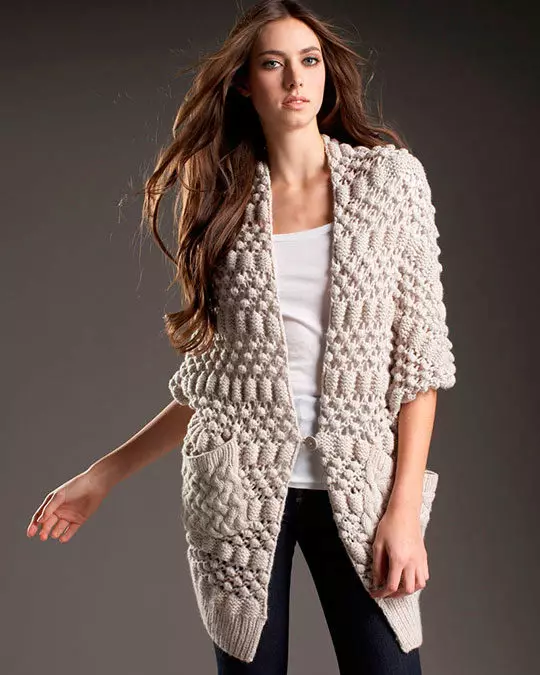 Long Sweater (82 billeder): Strikket, med sider, uden knapper, foran en kort 14501_61