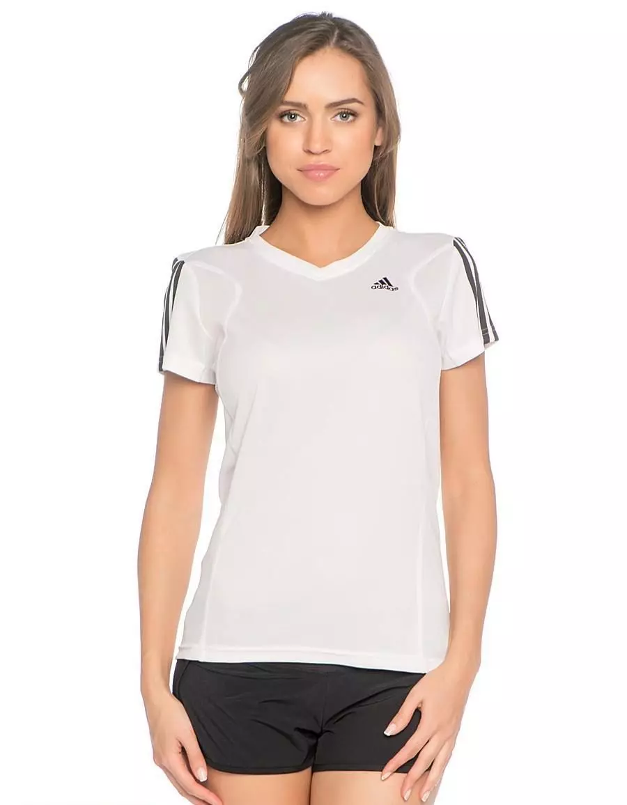T-shirt blanc sans silhouette: quoi porter un t-shirt femme, que faire si peinte, t-shirt avec des mains noires, longue 14582_47