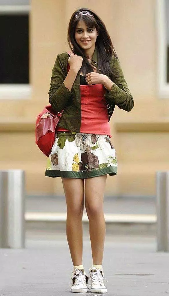 Skirt dengan kedami (68 foto): bagaimana untuk memakai, pensil, subur, klasik, panjang, midi dan pendek 14616_27