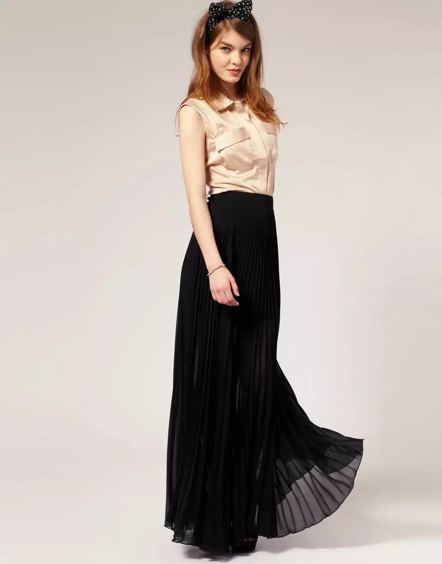 Long Nederdel (117 Billeder): Fashion Trends, Smukke Maxi Skirt Modeller 14617_107
