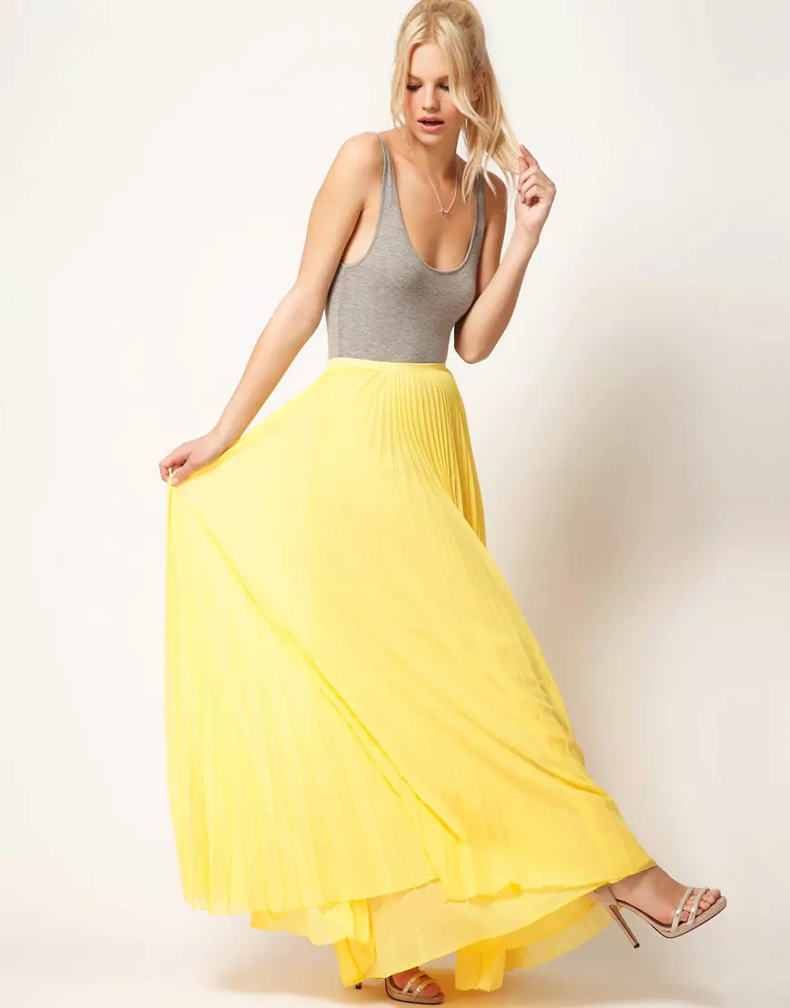 ئۇزۇن يوپكىلار (117 پارچە): مودا يۈزلىنىشى, گۈزەل maxi skirt تىپلىرى 14617_17