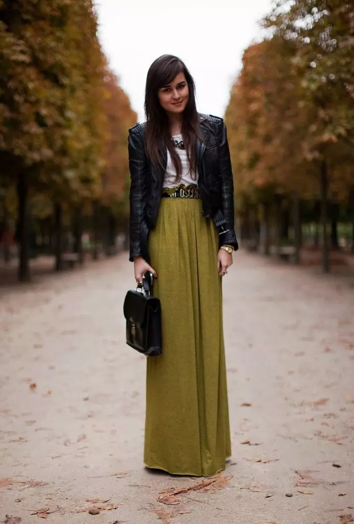 חצאיות ארוכות (117 תמונות): מגמות אופנה, יפה Maxi חצאית דגמים 14617_4