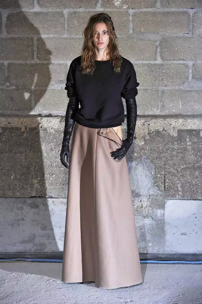Дуге сукње (117 фотографија): Модни трендови, прелепи модели сукње Маки 14617_40