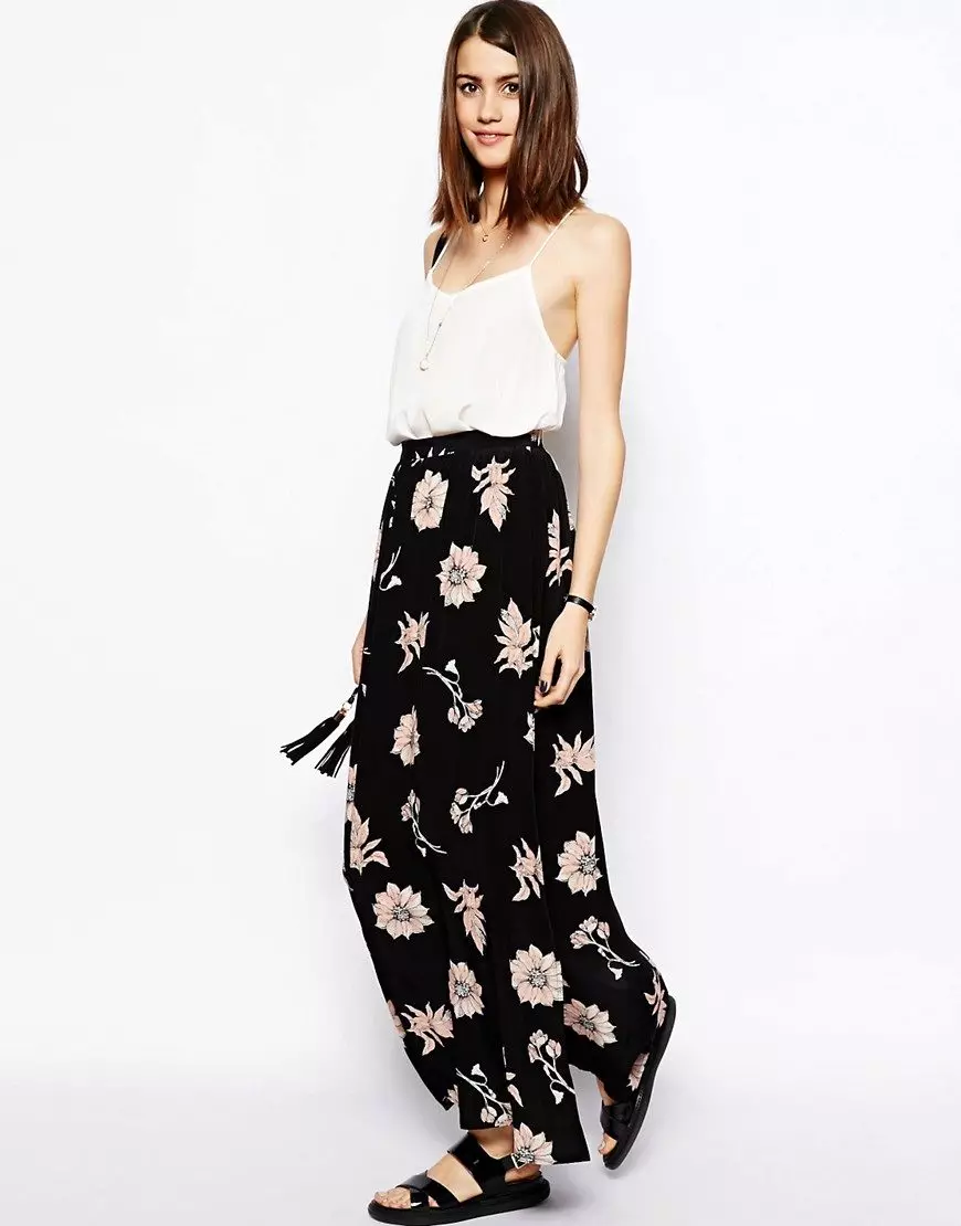 Long Nederdel (117 Billeder): Fashion Trends, Smukke Maxi Skirt Modeller 14617_53