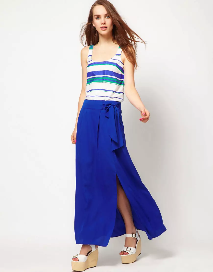 Дуге сукње (117 фотографија): Модни трендови, прелепи модели сукње Маки 14617_87