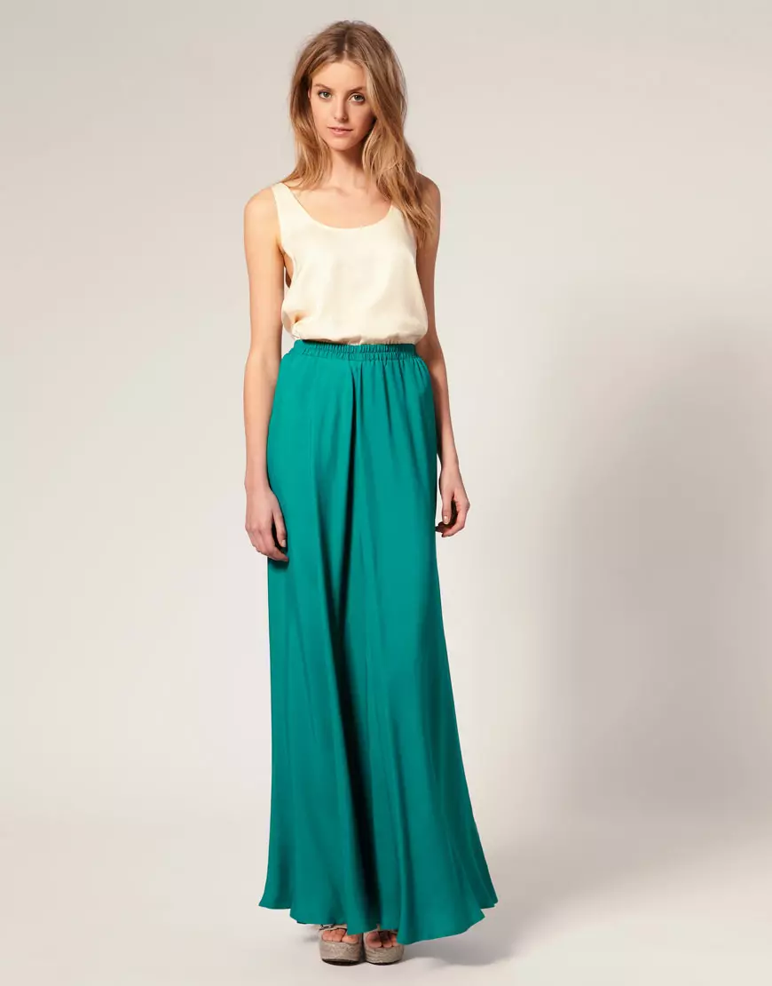 Long Nederdel (117 Billeder): Fashion Trends, Smukke Maxi Skirt Modeller 14617_94