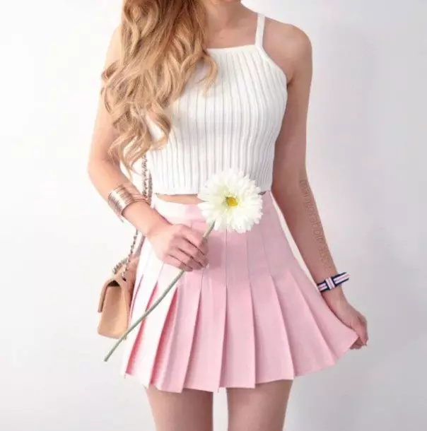 Pink skirts (150 photos): What is wearing, long and short, pencil and lush sun, gentle pink and bright pink, with white, black, long 14630_59