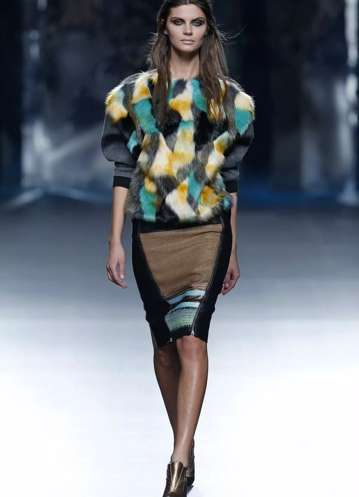 Midi Skirt（118写真）：膝、画像、ファッショナブルな傾向が膝、黒、白、赤、青の中長期スカート 14631_8