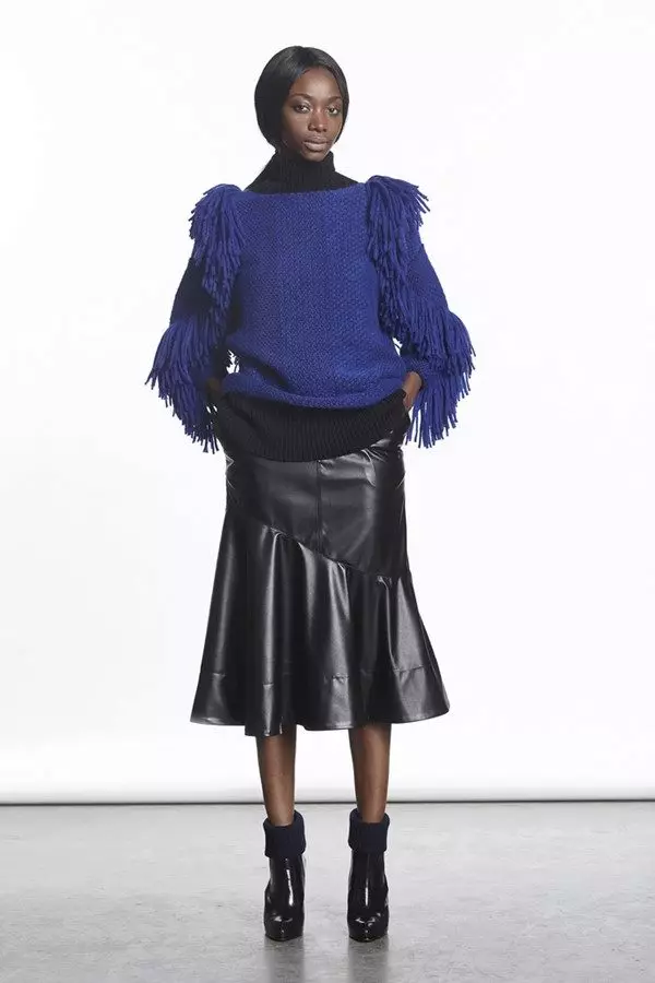 Midi Skirt（118張照片）：膝蓋的中長裙子，膝蓋，圖像和時尚潮流到膝蓋，黑色，白色，紅色，藍色 14631_98