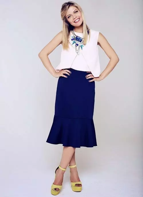 Skirt gikan sa Gabardine (45 Mga Litrato): Dugay sa salog, mga modelo ug estilo, tatyanka, sa usa ka panon 14636_18