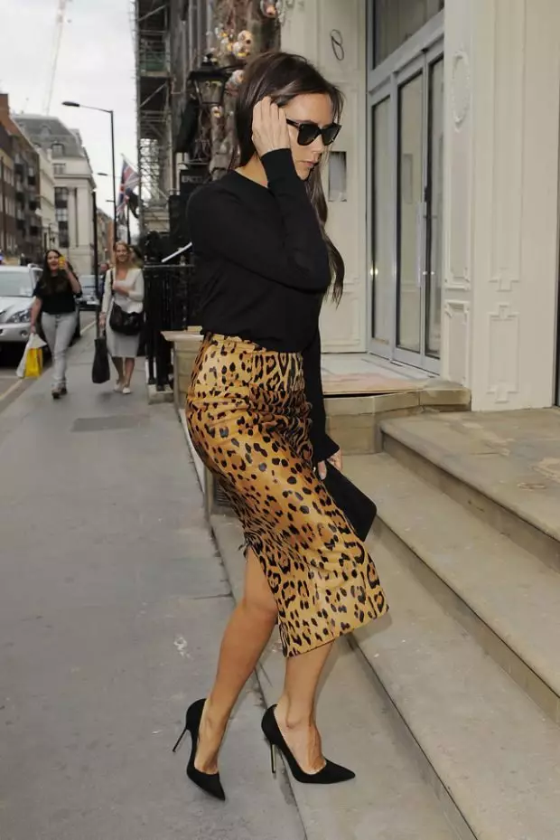 Leopard Skirt (58 gambar): Apa yang perlu dipakai, pensil, panjang di lantai dan pendek 14639_11