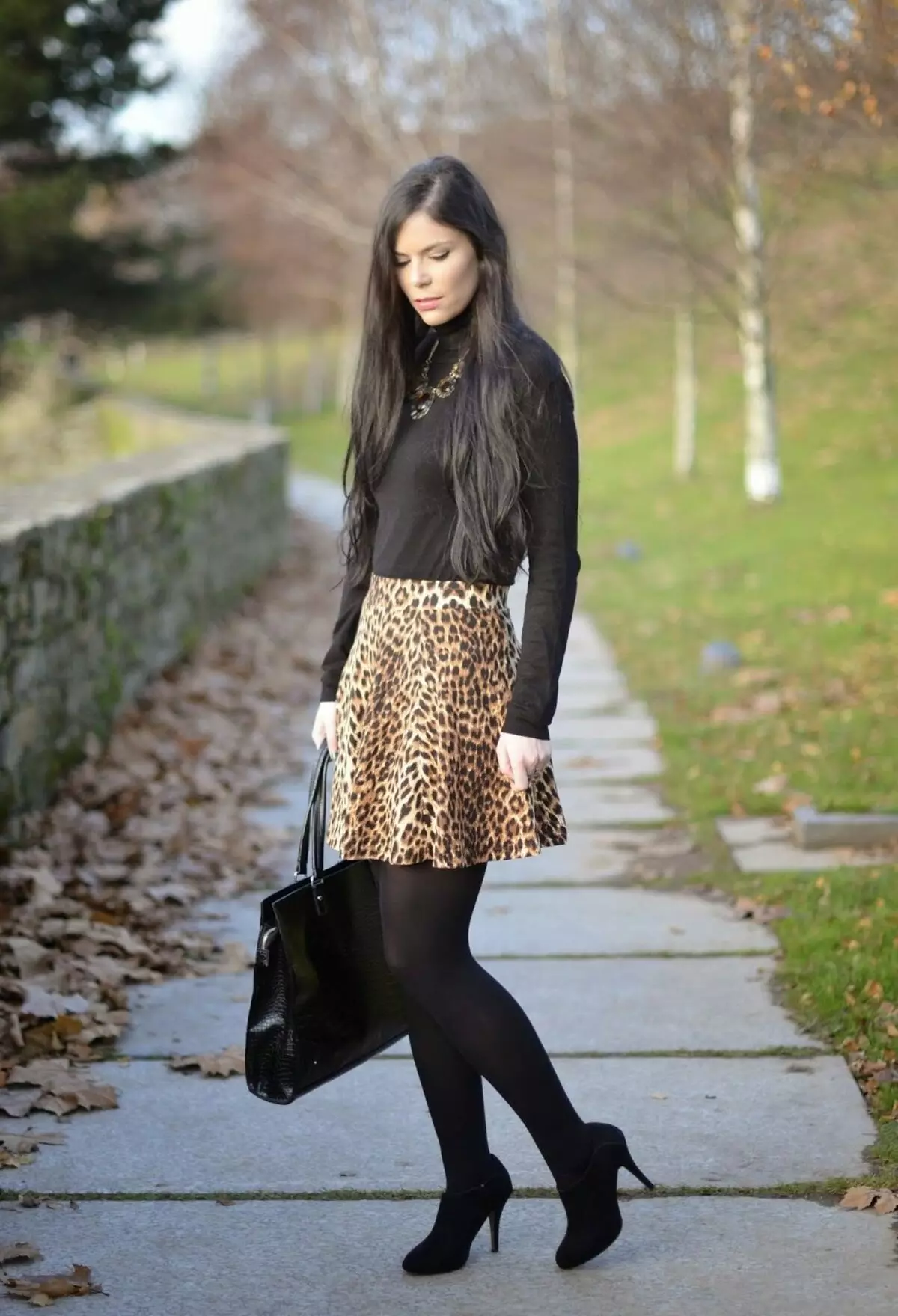 Leopard suknja (58 fotografija): Što nositi, olovkom, dugo u podu i kratkom 14639_5