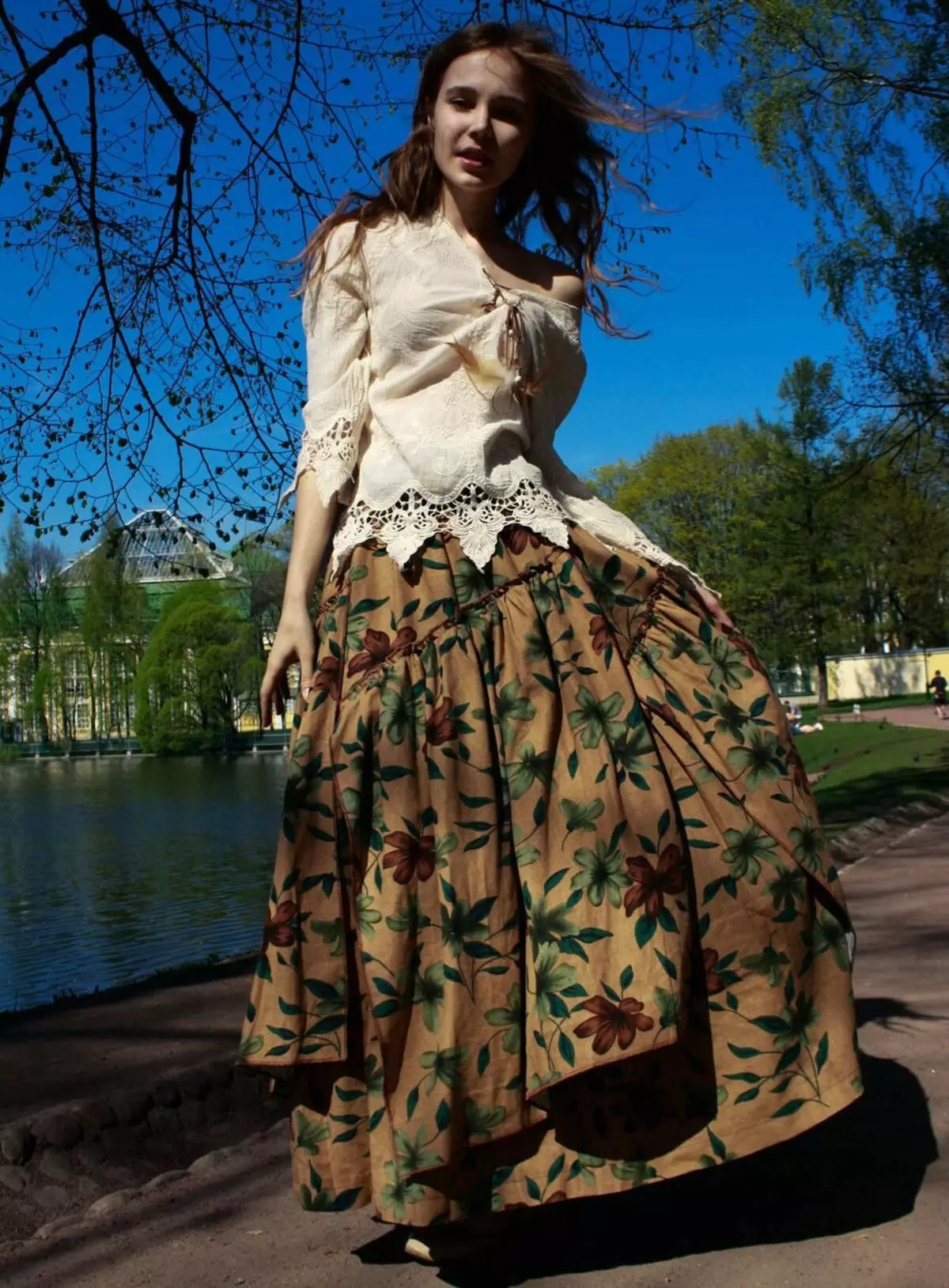 Bocho裙子（51張照片）：穿什麼裙子，鉤針鉤針裙的藝術風格，牛仔型號 14640_3
