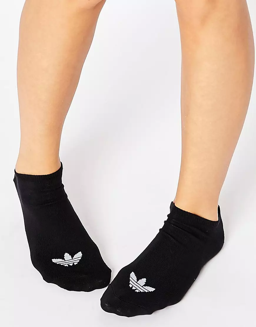 Krátke ponožky (52 fotografií): Aké sú názvy bielych pletených žien, kde nájsť ponožky za nízke ceny 1465_8