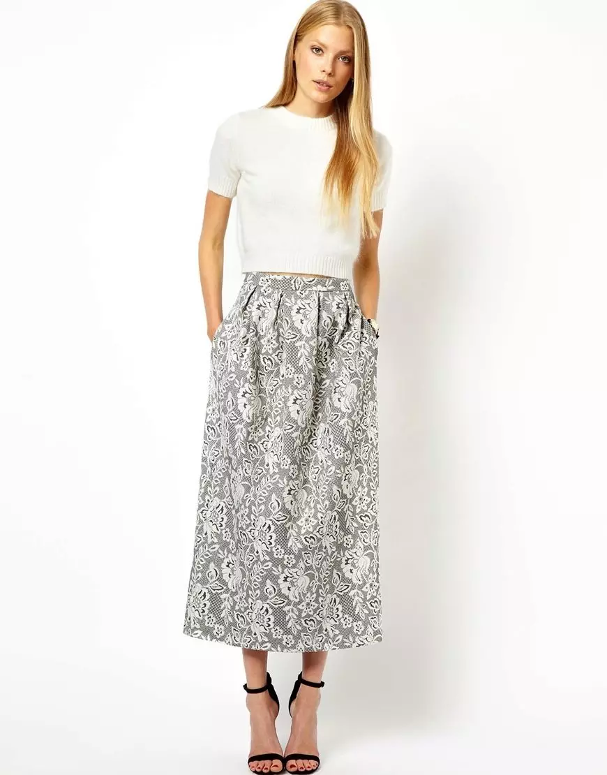 LACE SKIRT (123 Mga Litrato): Unsa ang gisul-ob, lush, taas ug itom nga palda gikan sa punoan, mga imahe, nga adunay tumoy sa lace 14663_48