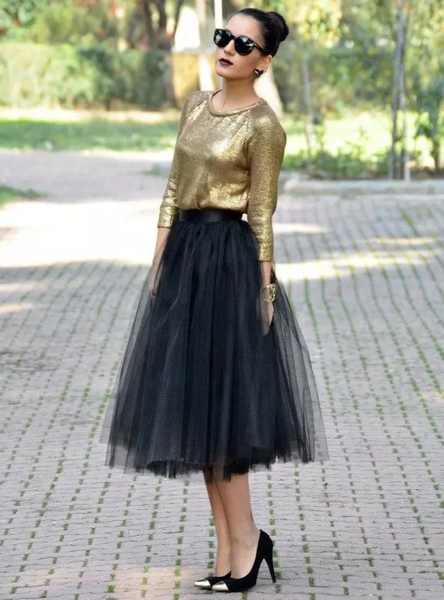 Višeslojna crna midijska suknja