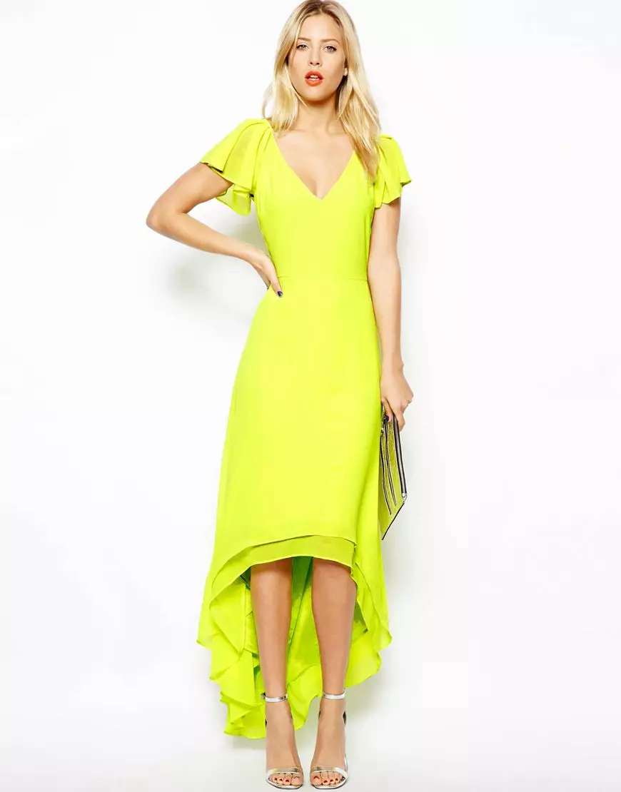 बेलुकाको पोशाक चम्किलो रंग लूपको साथ