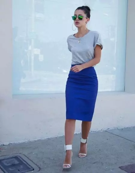 Blå Pencil Skirt.
