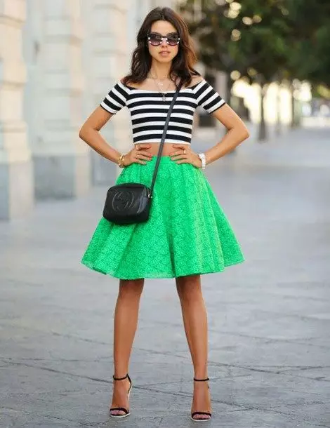 Bright ზაფხულში კონუსური skirt