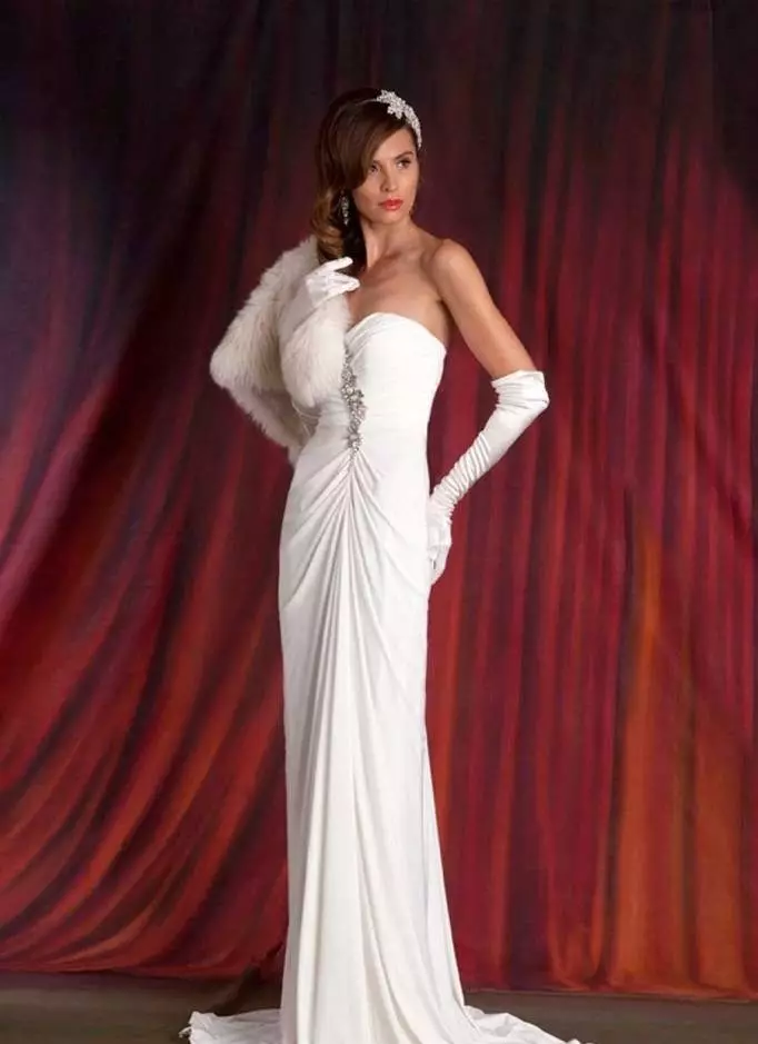 Beyaz vintage elbise