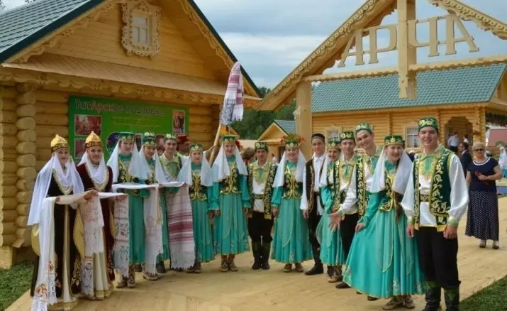 Tatar National Suit (66 bilder): Kvinner og baby National Tatars Kostymer for jenter 14773_2