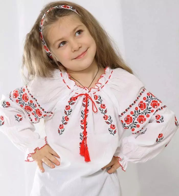 traje nacional ucraniano (60 fotos): para meninas, feminino, masculino, traje dos povos da Ucrânia infantil 14774_18