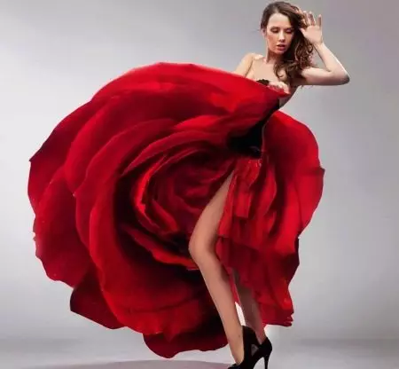 Rosa φόρεμα