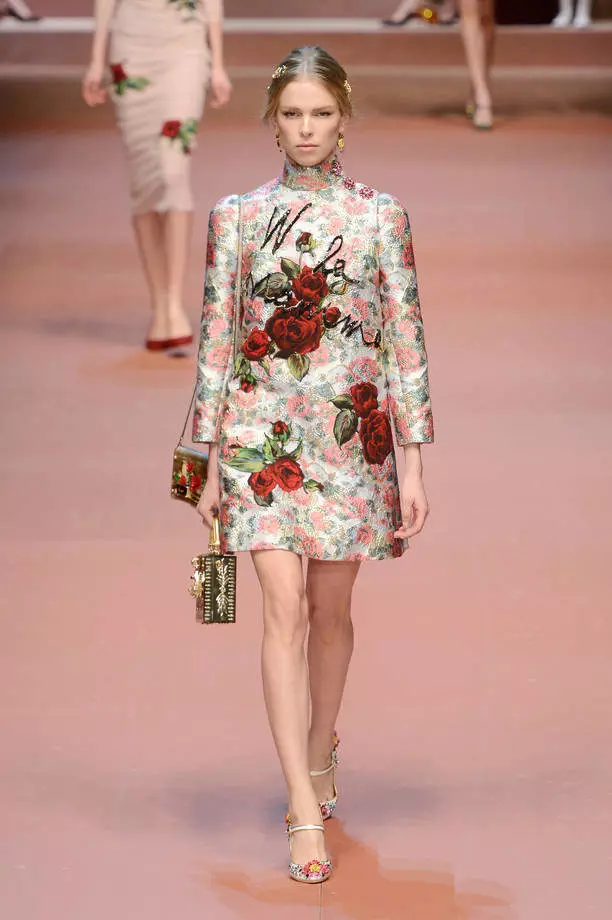 Vestido de cálido con rosas Dolce Gabbana