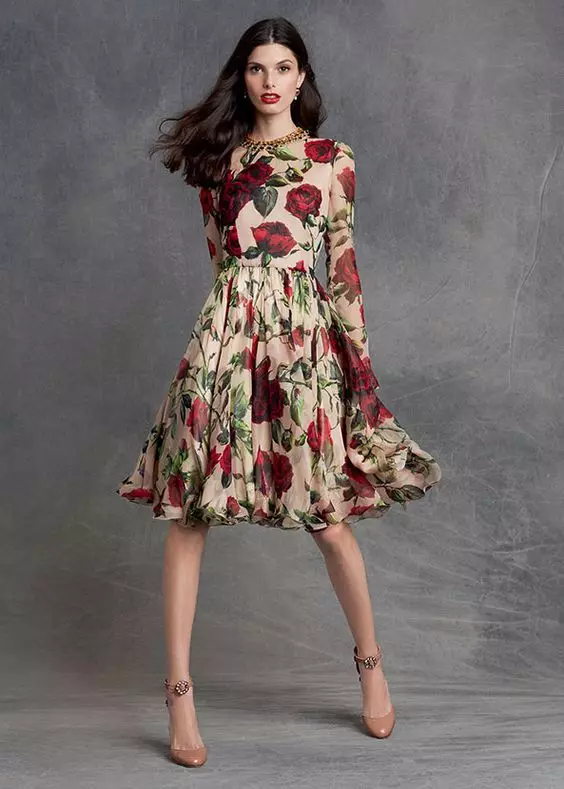 Παπούτσια Stiletto για φόρεμα με τριαντάφυλλα