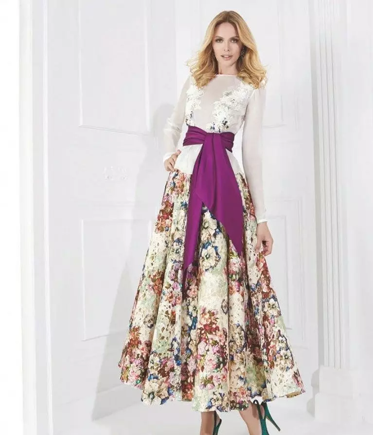 Dress with flower print on long sleeve skirt