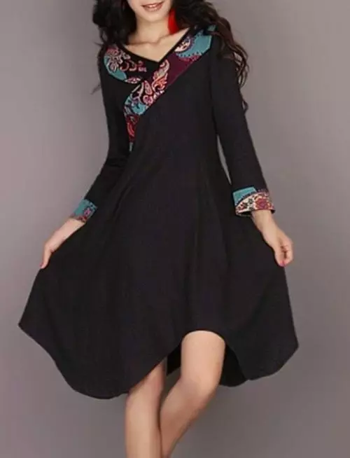 Cotton svart klänning i orientalisk stil