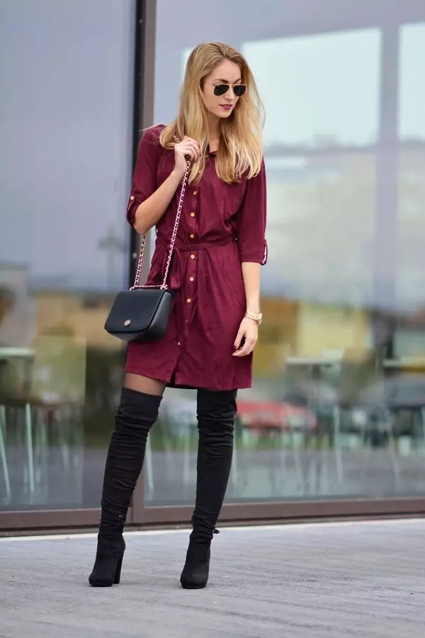 Casual Dress-Shirt Color Marsala